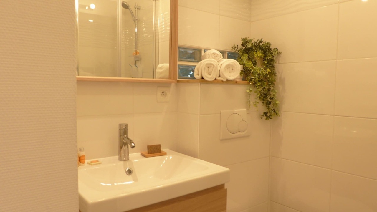 Photo of Bathroom in Port de St Goustan