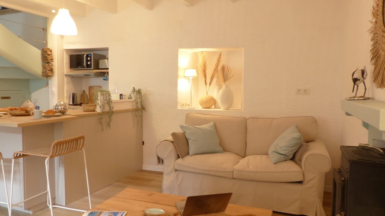 Photo of Livingroom in Port de St Goustan
