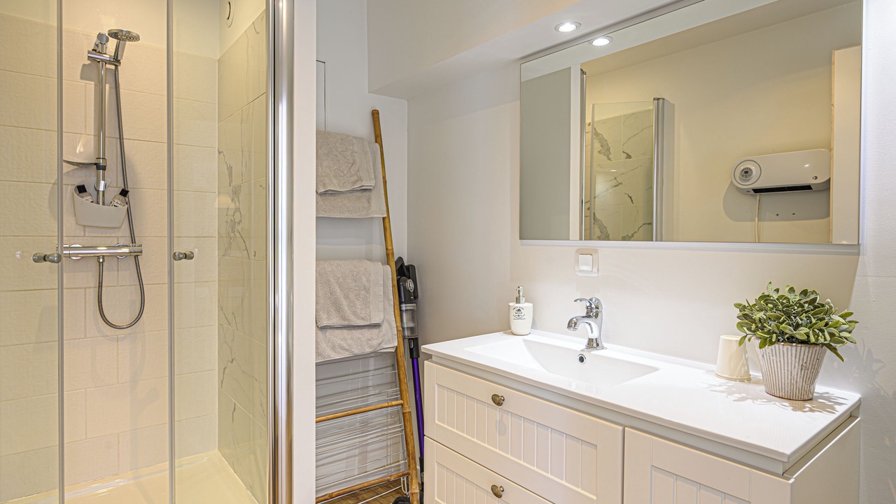 Photo of Bathroom in Clohars-Carnoet