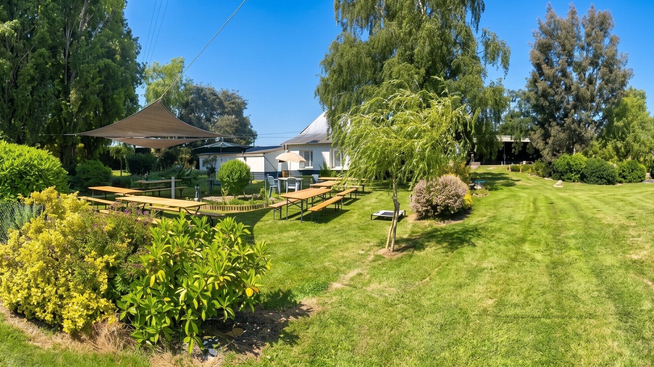 Photo of Outdoor in Gruge-l'Hopital