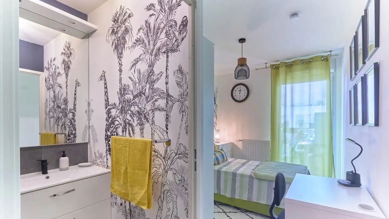 Photo of Bedroom in Trappes