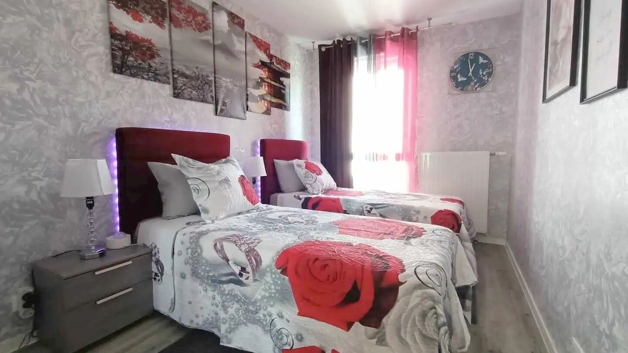 Photo of Bedroom in Trappes
