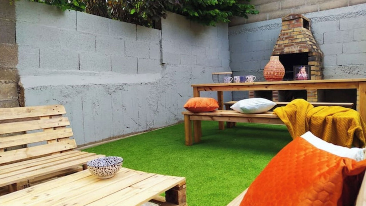 Photo of Patio Balcony in Flore