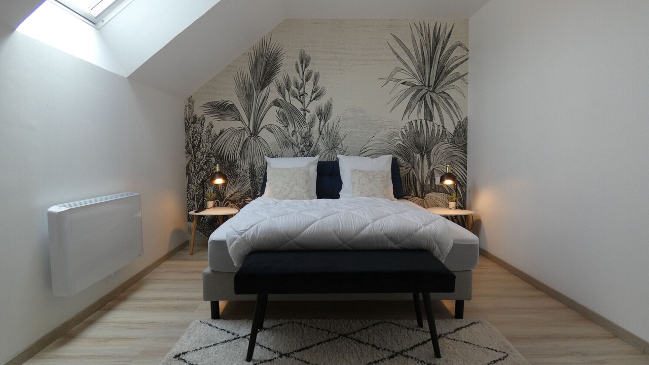 Photo of Bedroom in Belhomert-Guehouville