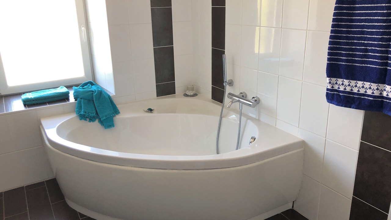 Photo of Bathroom in Le Vivier-sur-Mer