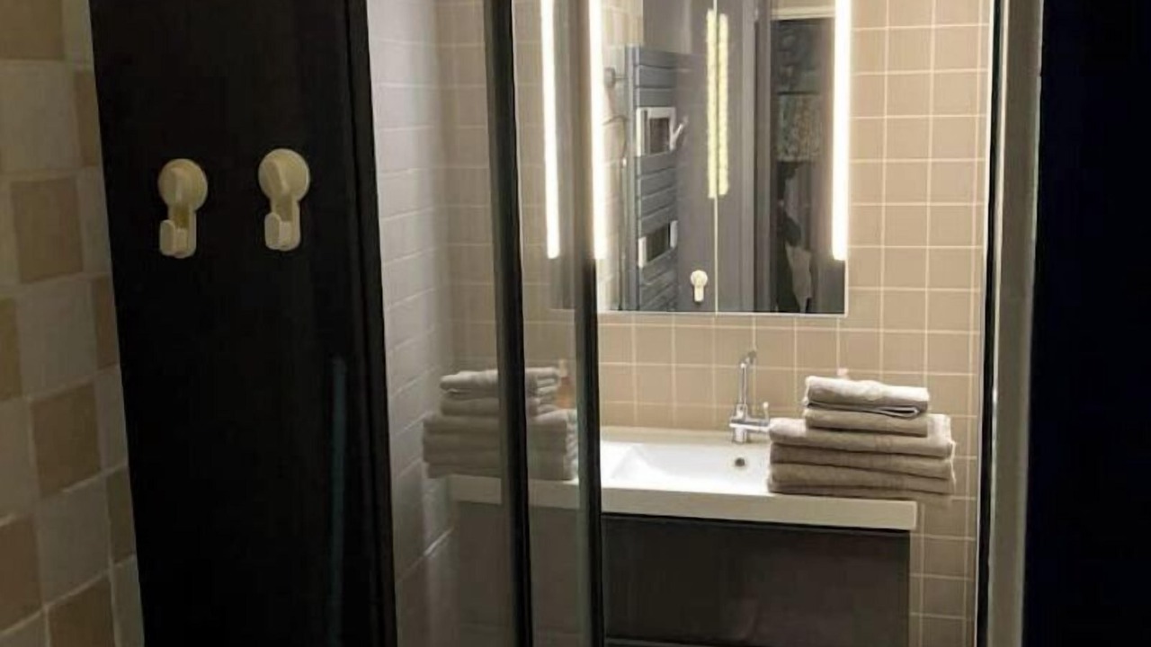 Photo of Bathroom in Meudon