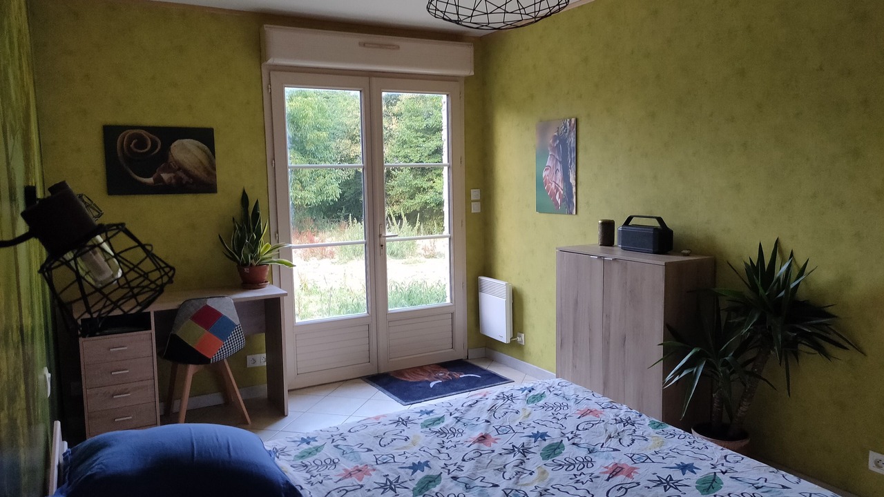Photo of Bedroom in Sarge-sur-Braye