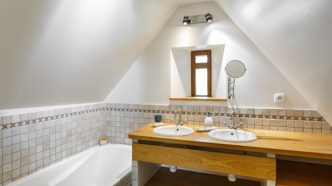 Photo of Bathroom in Doville