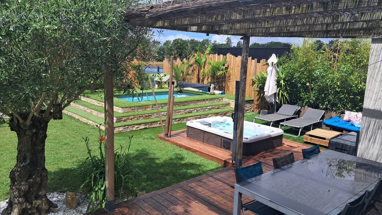 Photo of Outdoor in Theix-Noyalo