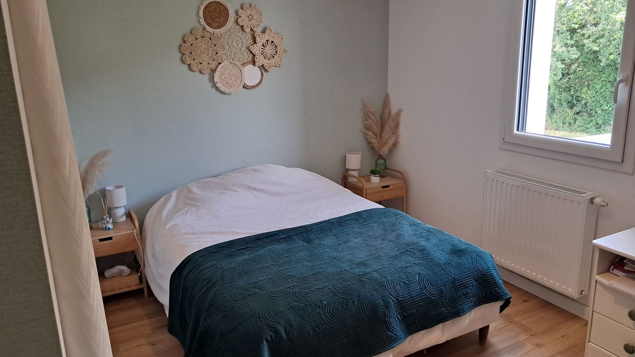 Photo of Bedroom in Theix-Noyalo