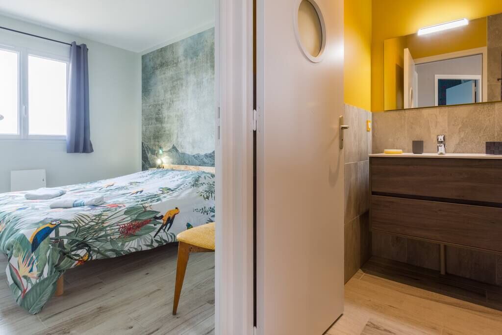 Photo of Bedroom in Saint-Come-de-Fresne