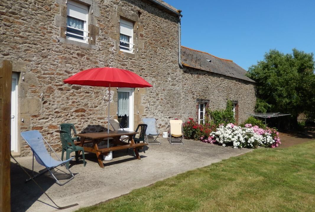Photo of Outdoor in Chateau-Malo