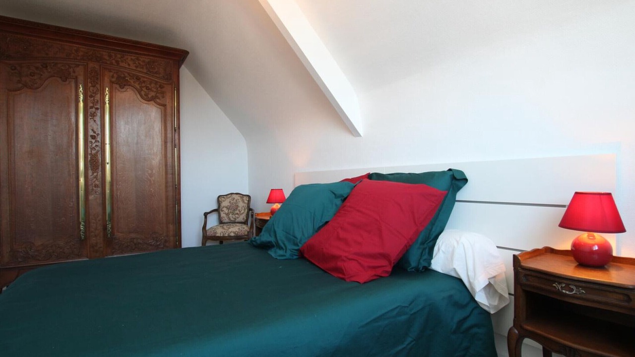 Photo of Bedroom in Yquelon