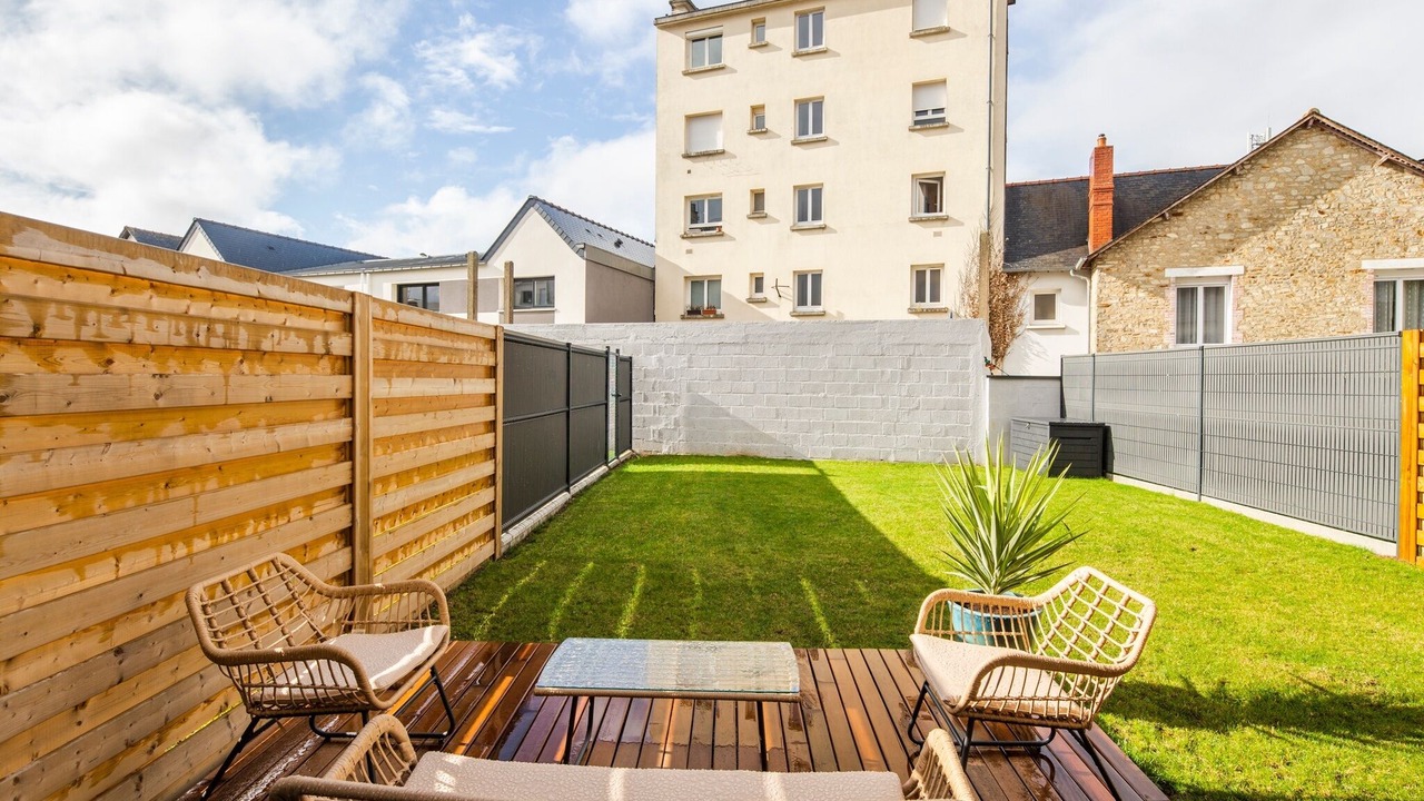 Photo of Outdoor in La Madeleine