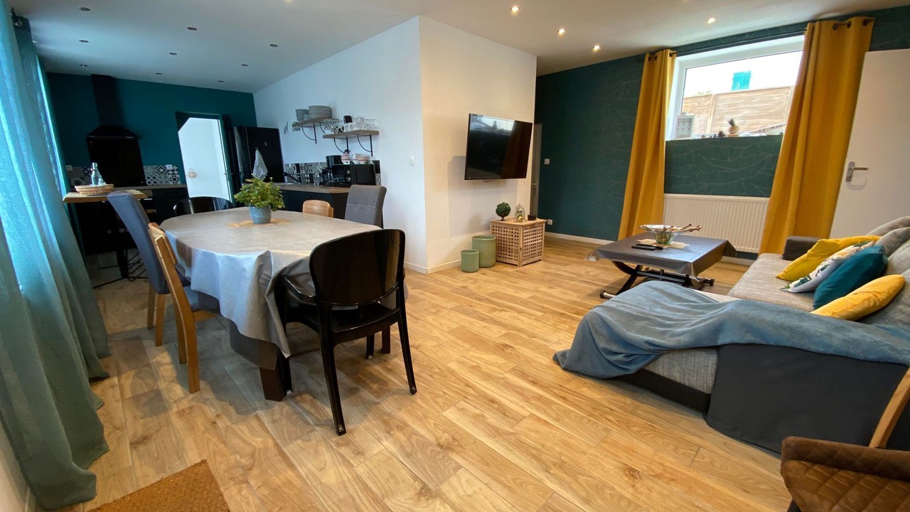 Photo of Livingroom in Etables-sur-Mer
