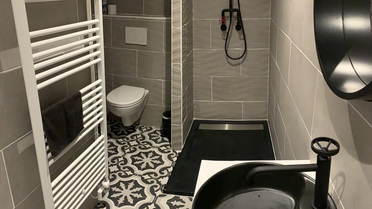 Photo of Bathroom in Equilly