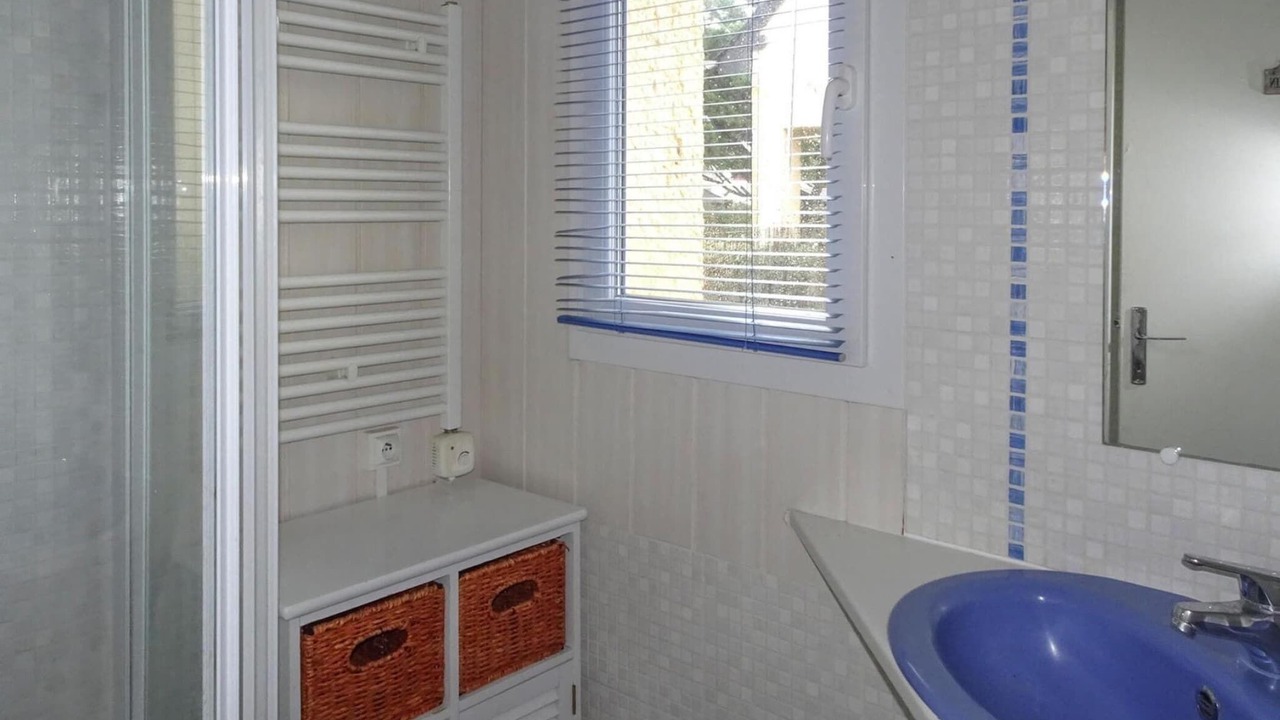 Photo of Bathroom in Portbail
