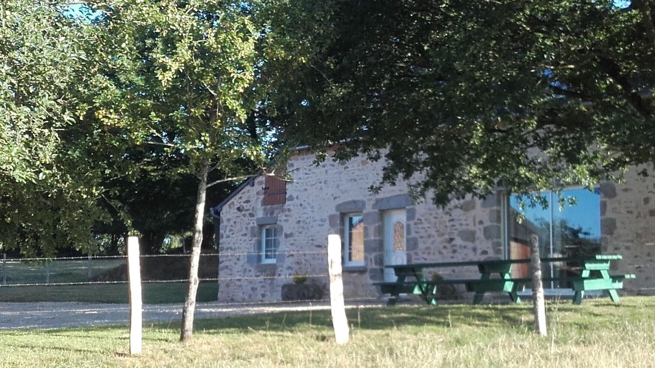 Photo of Outdoor in Saint-Leonard-des-Bois