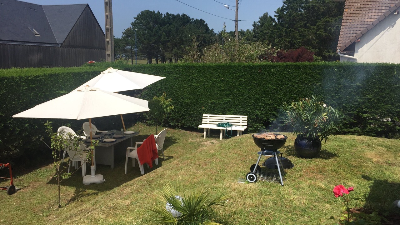 Photo of Outdoor in Saint-Martin de Brehal