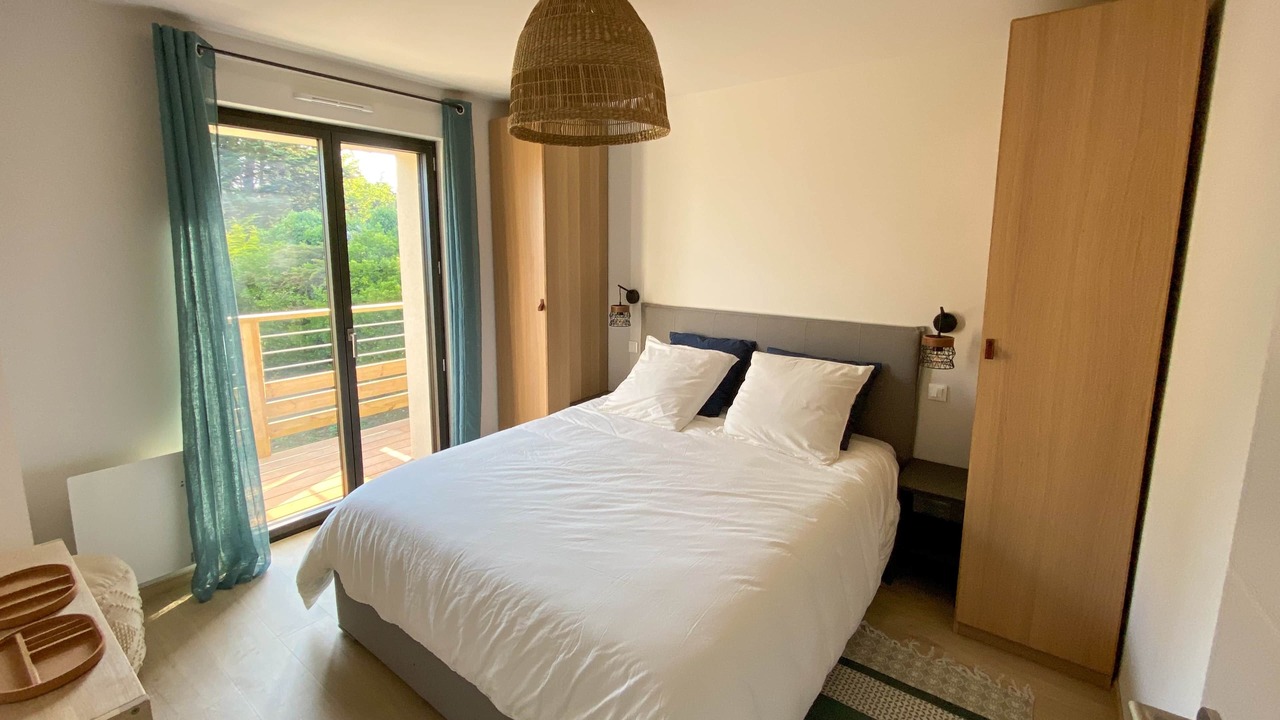 Photo of Bedroom in Sables-d'Or-les-Pins