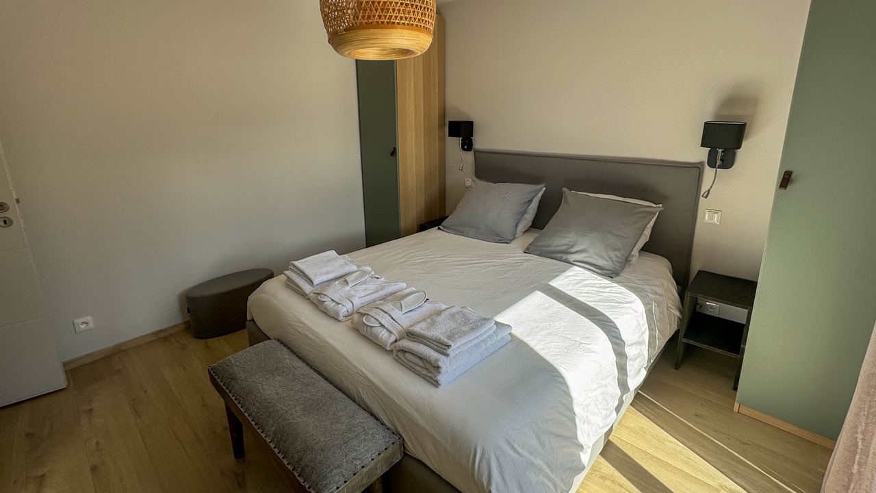 Photo of Bedroom in Sables-d'Or-les-Pins