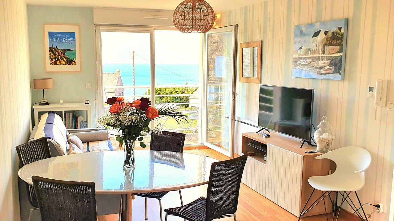 Photo of Livingroom in Pleherel-Plage-Vieux-Bourg