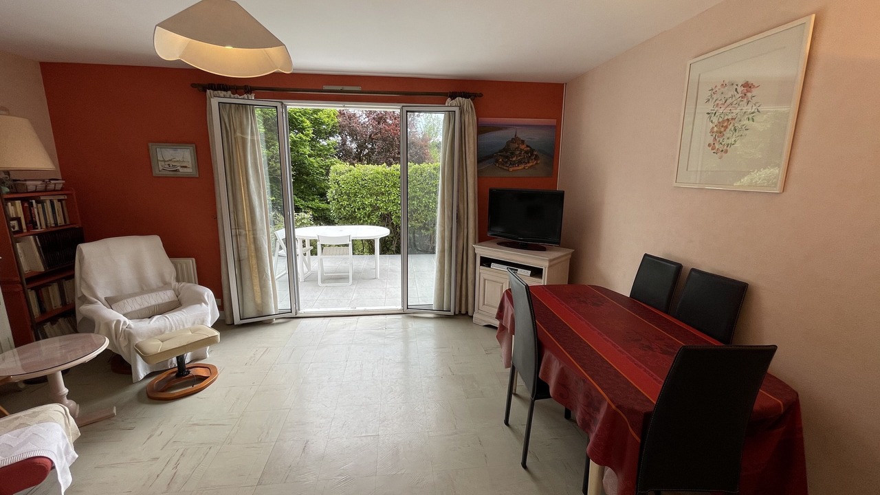 Photo of Livingroom in Saint-Pair-sur-Mer