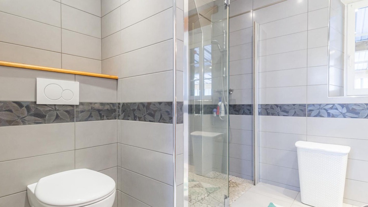 Photo of Bathroom in Montsurvent