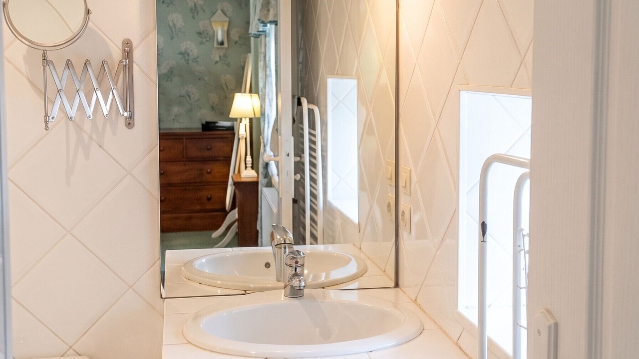 Photo of Bathroom in Saint-Martin-des-Entrees