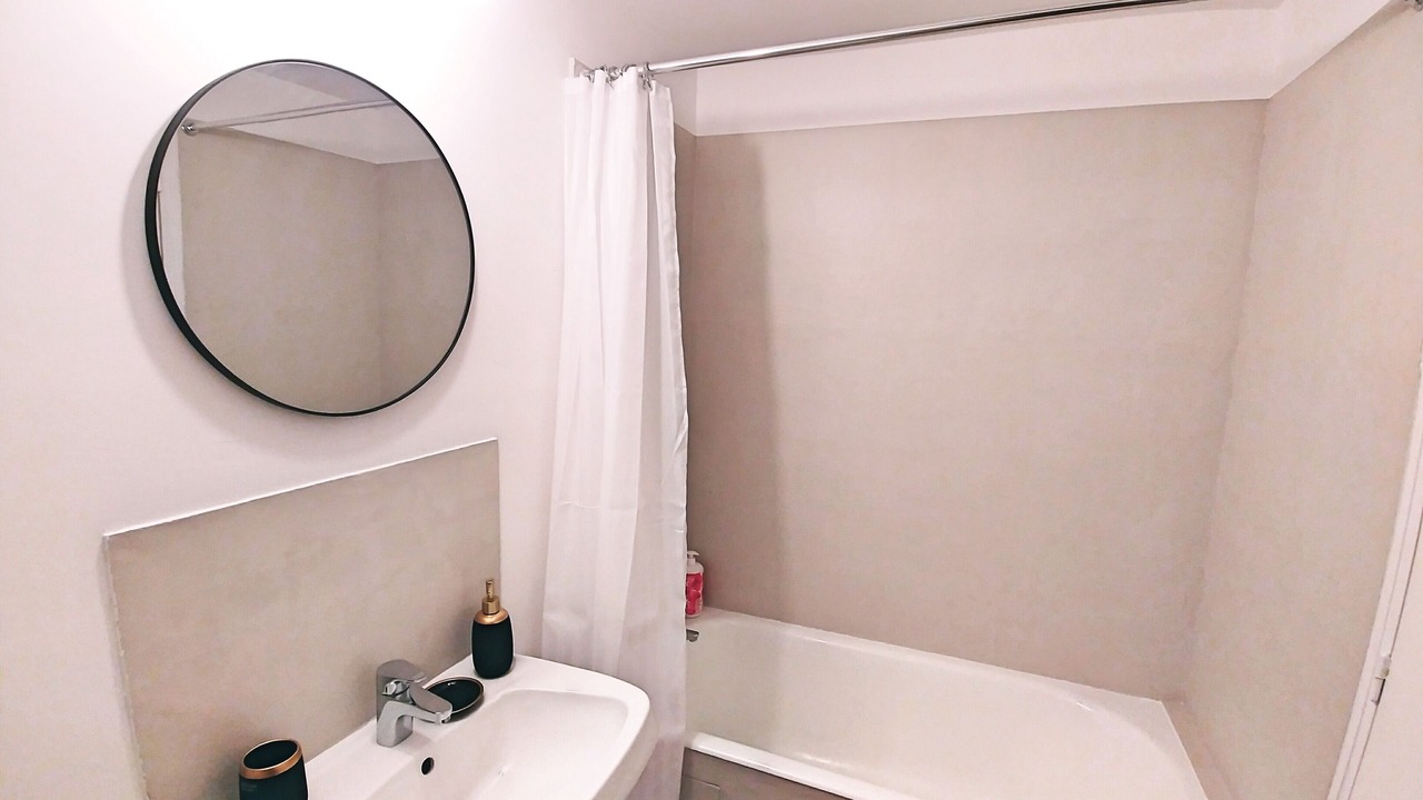Photo of Bathroom in Chartres