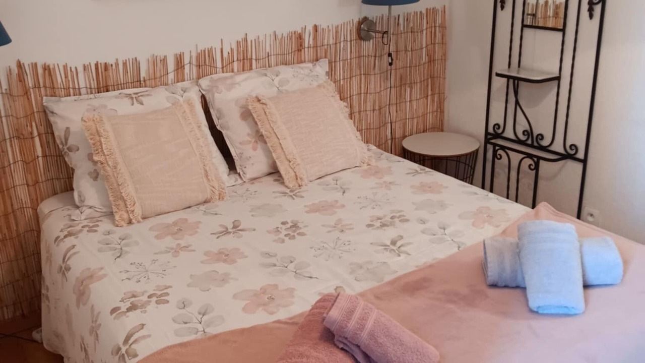 Photo of Bedroom in Saint-Guinoux