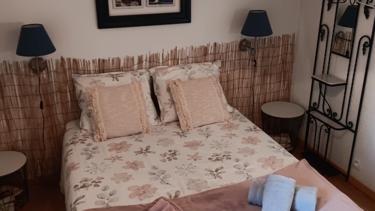 Photo of Bedroom in Saint-Guinoux
