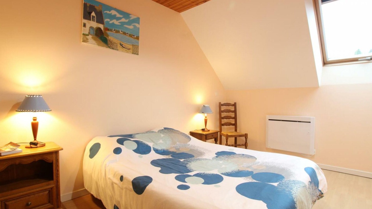 Photo of Bedroom in Saint-Jean-de-Savigny