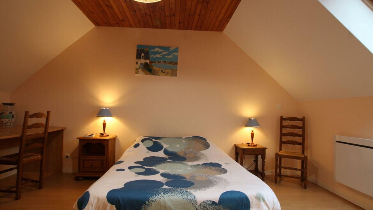 Photo of Bedroom in Saint-Jean-de-Savigny