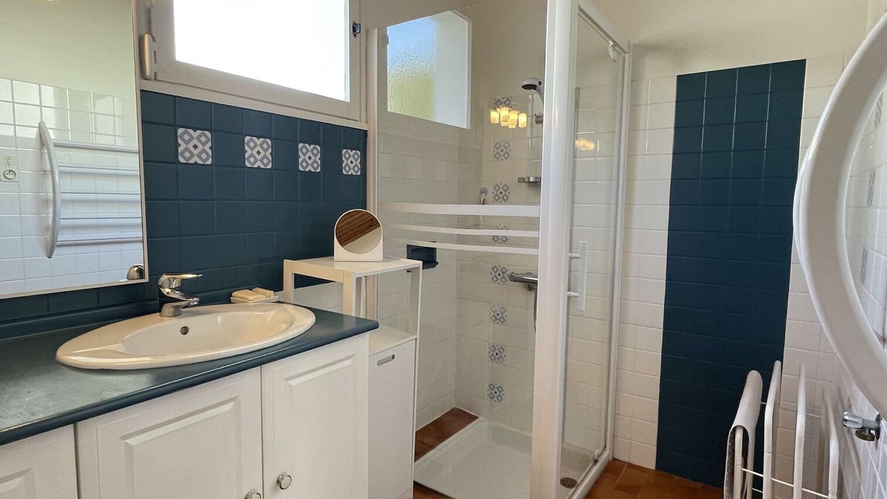 Photo of Bathroom in Barbatre