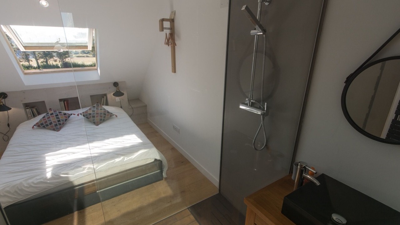 Photo of Bedroom in Le Palais