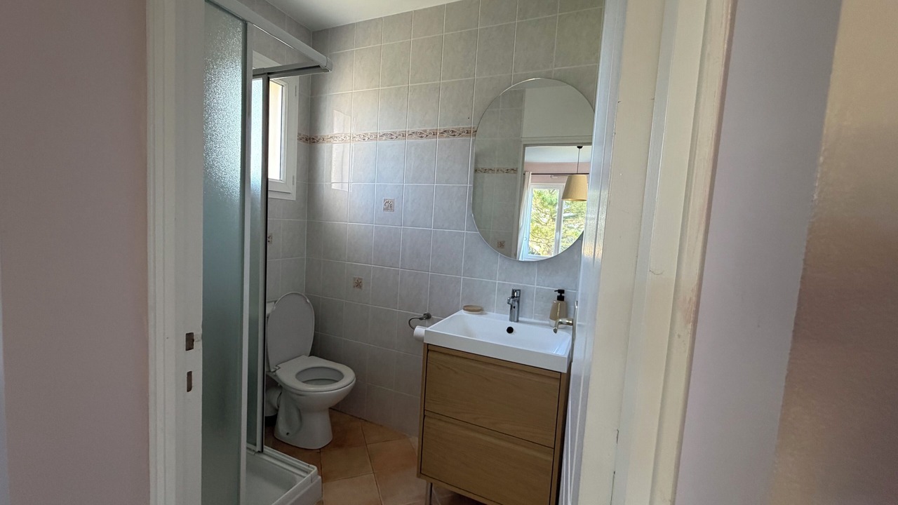 Photo of Bathroom in Saint-Germain-sur-Ay