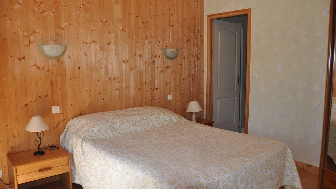 Photo of Bedroom in Mosles