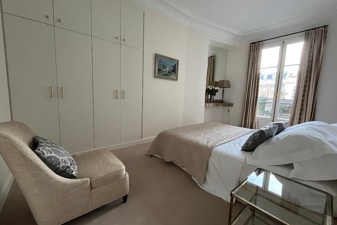 Photo of Bedroom in 15th Arrondissement