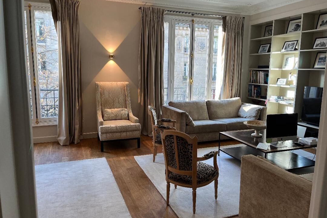 Photo of Livingroom in 15th Arrondissement