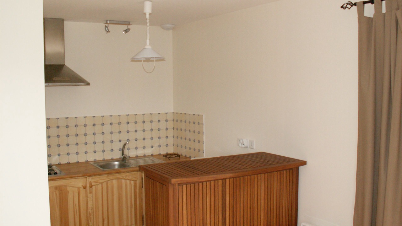 Photo of Kitchen in Dragey-Ronthon