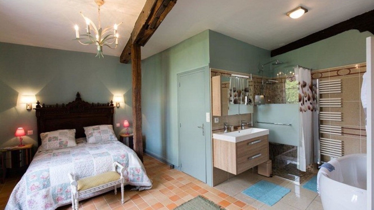 Photo of Bathroom in Chartres