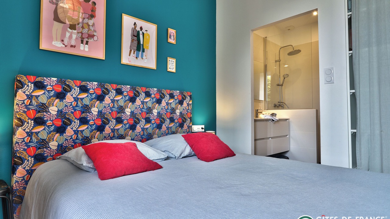Photo of Bedroom in Saint-Renan