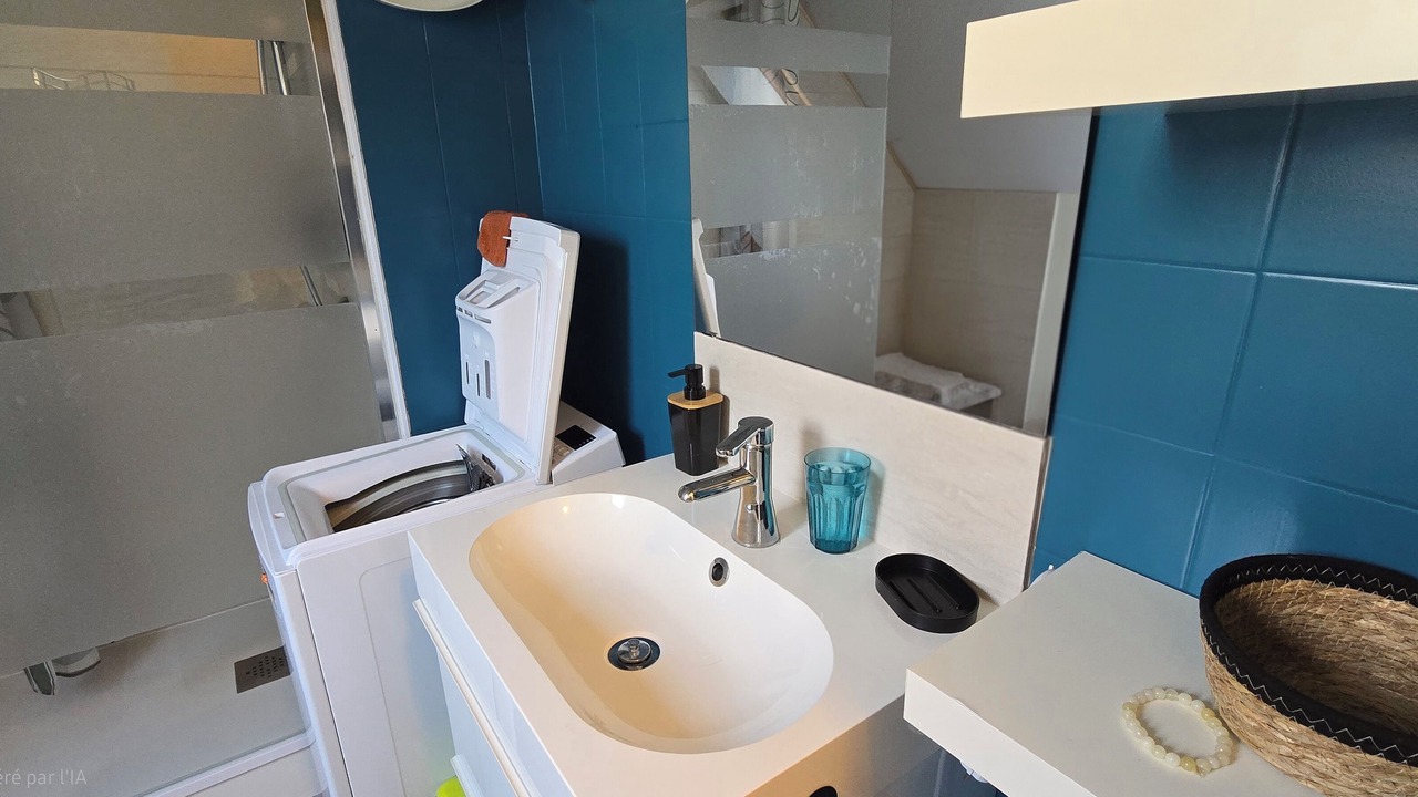 Photo of Bathroom in La Foret-Fouesnant