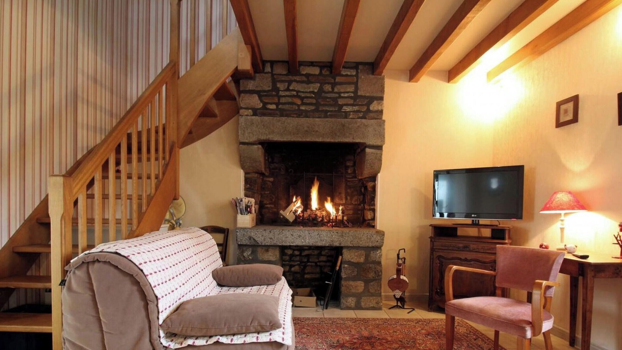 Photo of Livingroom in Cerisy-Belle-Etoile