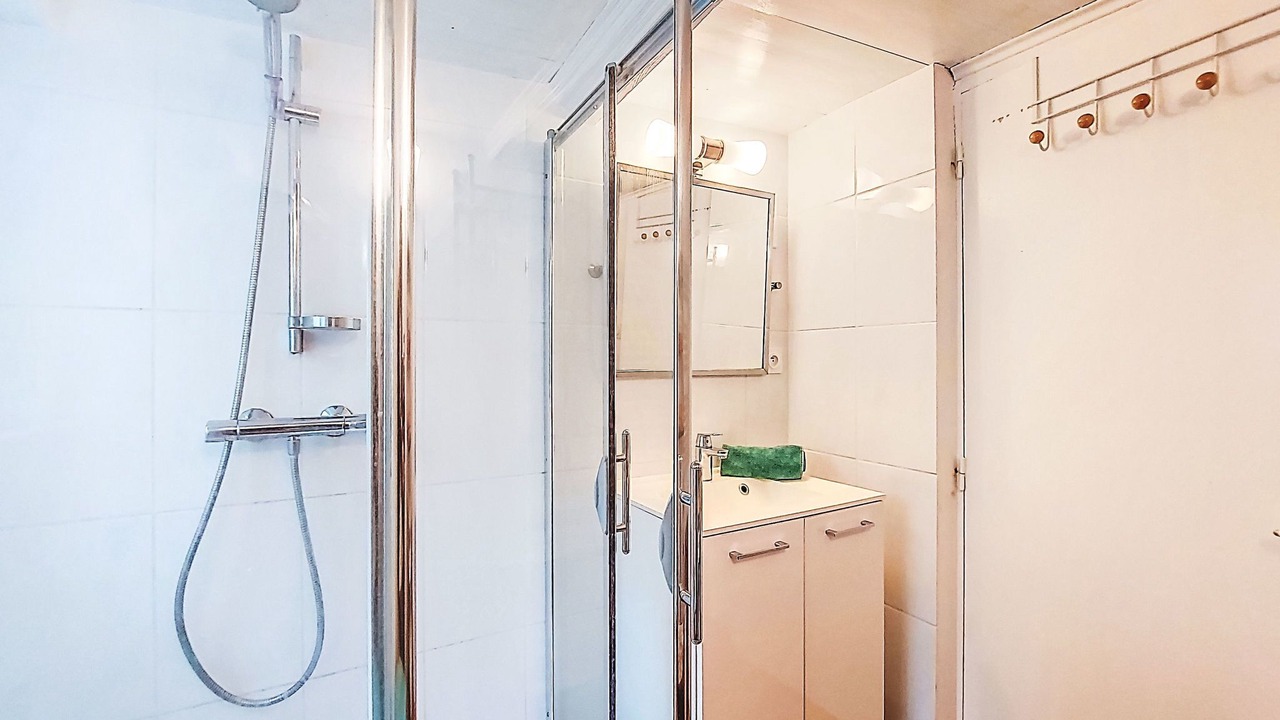 Photo of Bathroom in Tredarzec