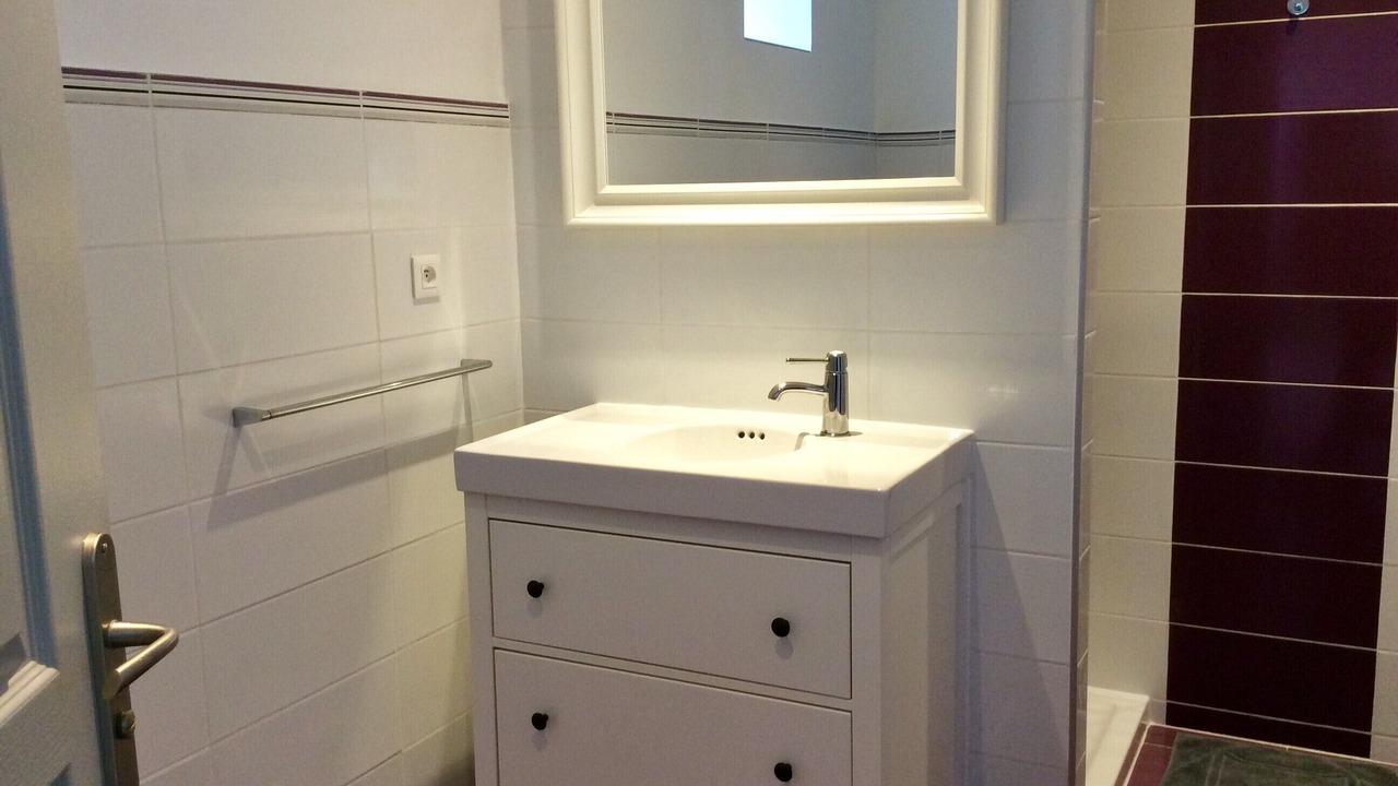 Photo of Bathroom in Brucheville