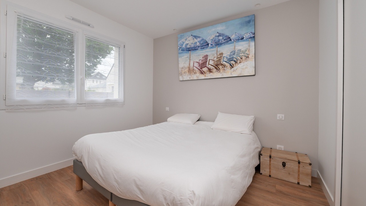 Photo of Bedroom in Le Tour-du-Parc