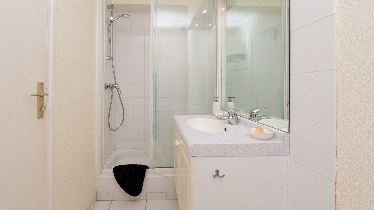 Photo of Bathroom in Saint-Ave