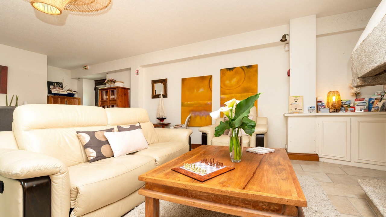 Photo of Livingroom in Saint-Ave
